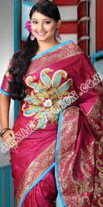 send gift to bangladesh, send Exclusive Silk Sari to bangladesh, bangladeshi Exclusive Silk Sari, bangladeshi gift, send Exclusive Silk Sari on valentinesday to bangladesh, Exclusive Silk Sari