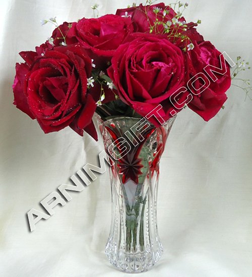 Send imported vase with rose to Bangladesh, Send gifts to Bangladesh