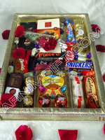 send gifts to bangladesh, send gift to bangladesh, banlgadeshi gifts, bangladeshi Exclusive Valentines Chocolate Basket
