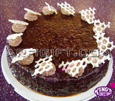 Send Chocolate Fudge Cake to Bangladesh, Send gifts to Bangladesh