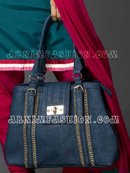 Send Leather Bag to Bangladesh, Send gifts to Bangladesh