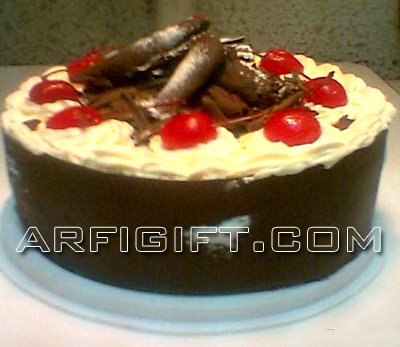 Send Black Forest Cake to Bangladesh, Send gifts to Bangladesh