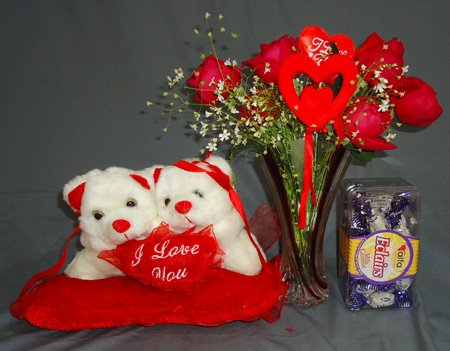 Send Teddy, Rose & Chocolate  to Bangladesh, Send gifts to Bangladesh